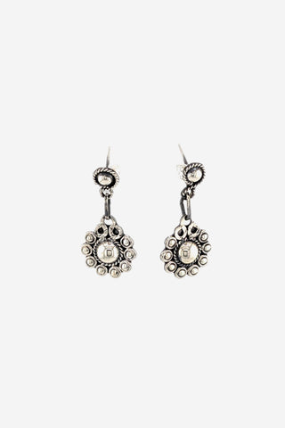 Daisy Silver Dangling Earrings